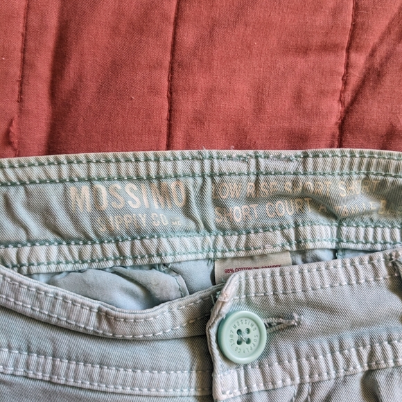 Target Shorts - Picture 3 of 4